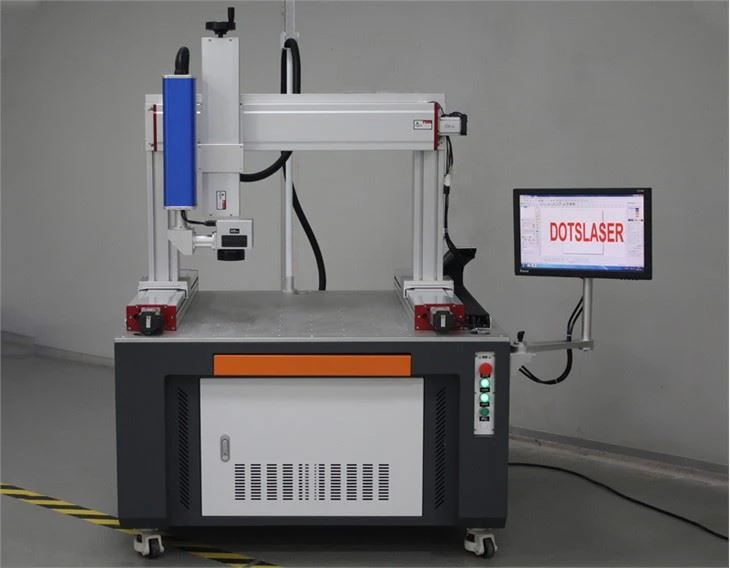 Velkoplošný vláknový laserový rytec