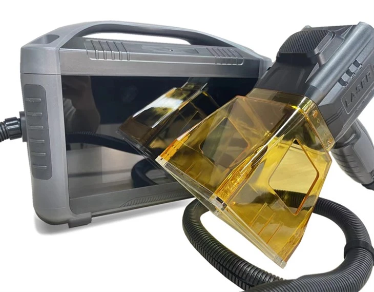 Mobilní laserový značkovací stroj
